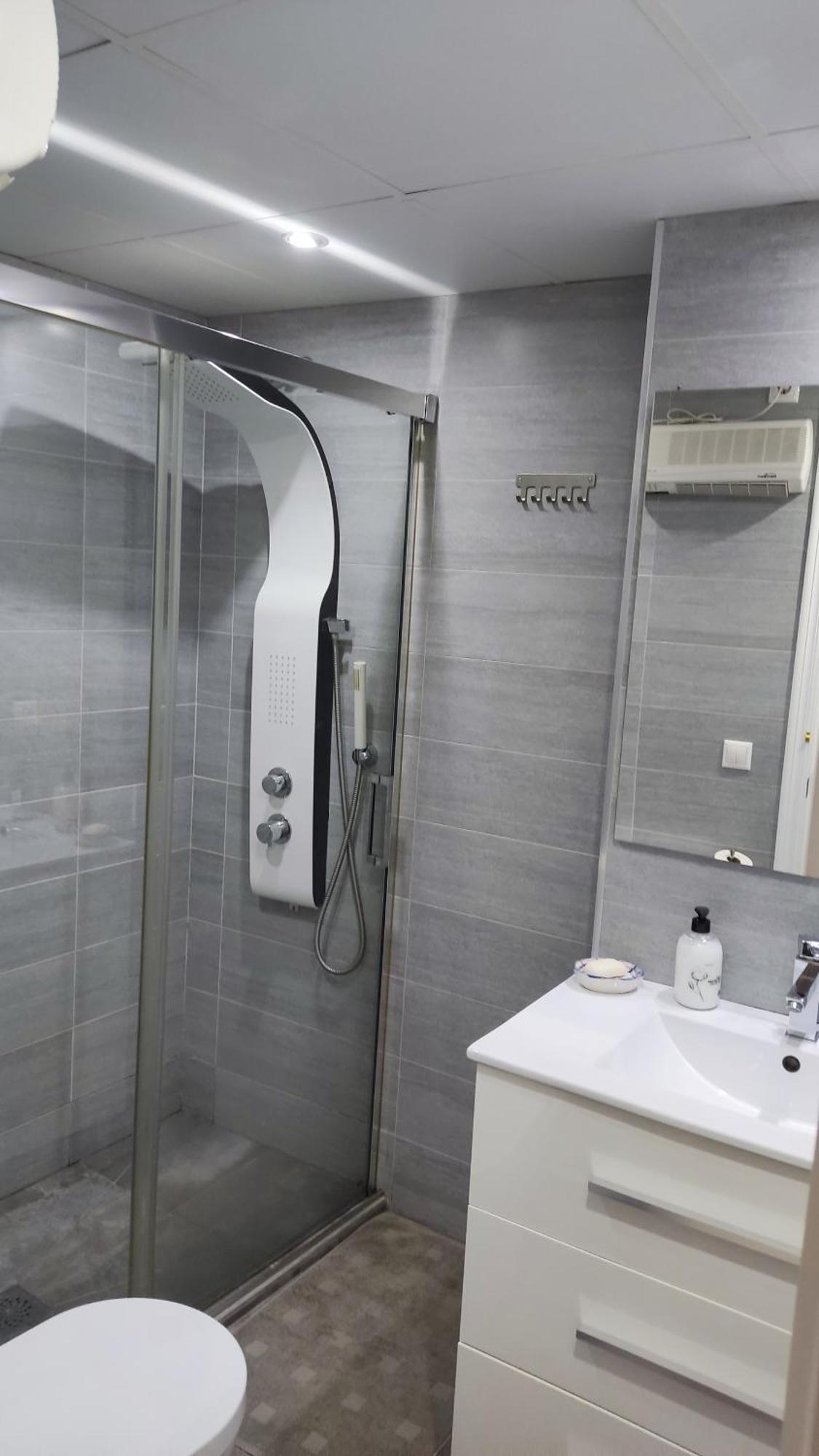 Habitación doble con baño privado Córdoba Exterior foto